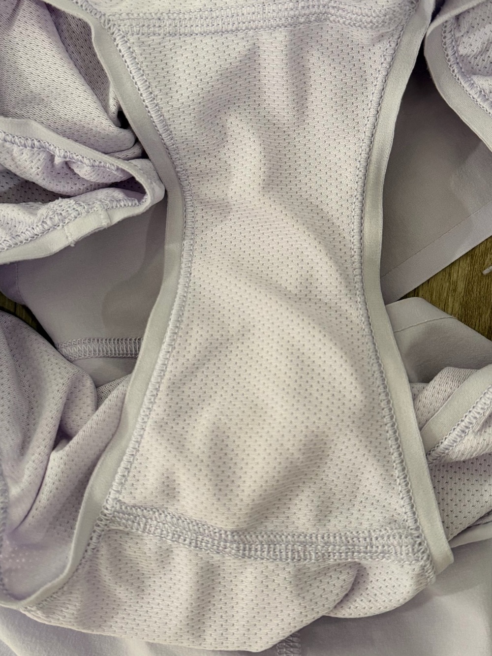 lululemon athletica fast and free 3” short size Small in lavender frost - Picture 3 of 5
